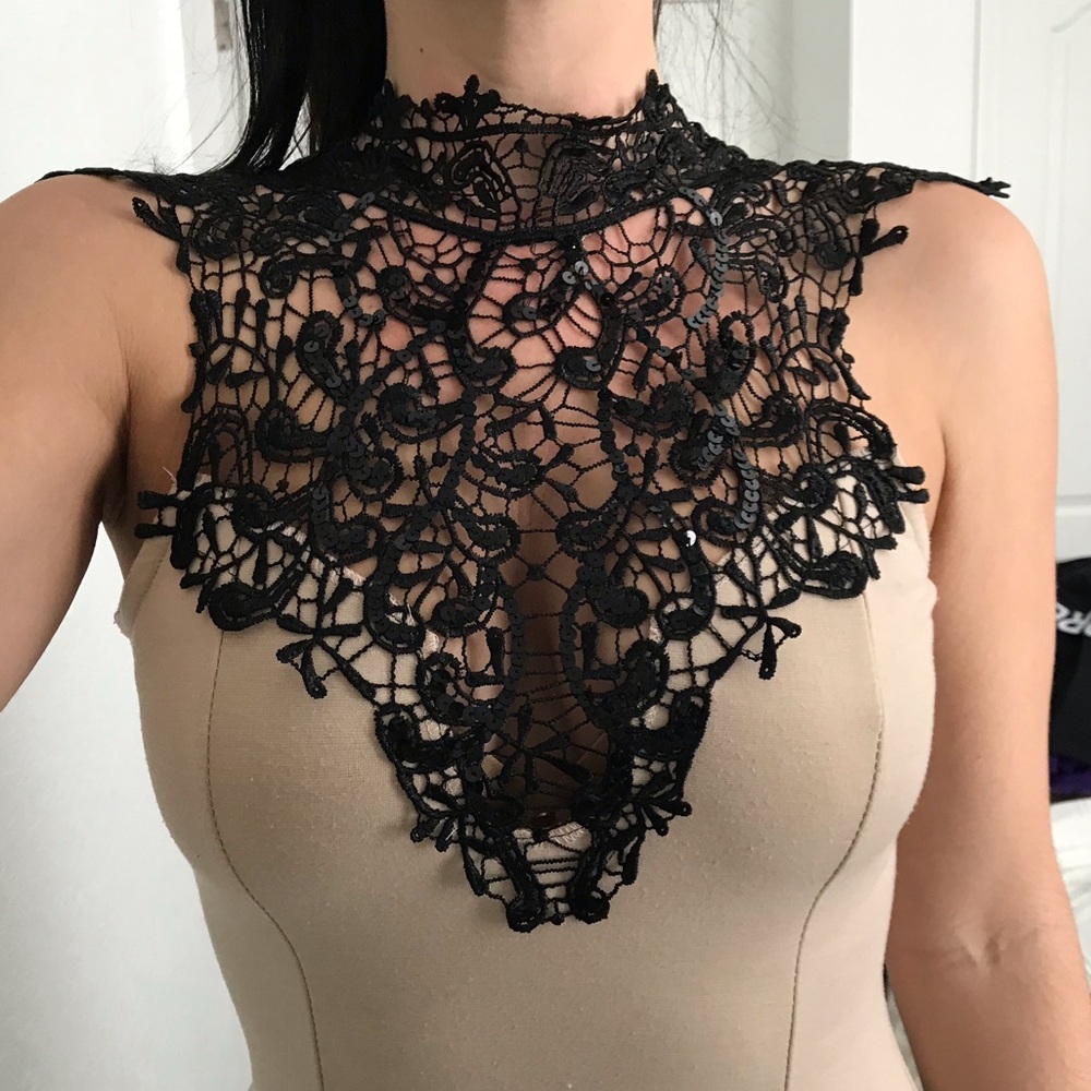 L’Atiste By Amy Lace Crochet Nude Black Mini Dress